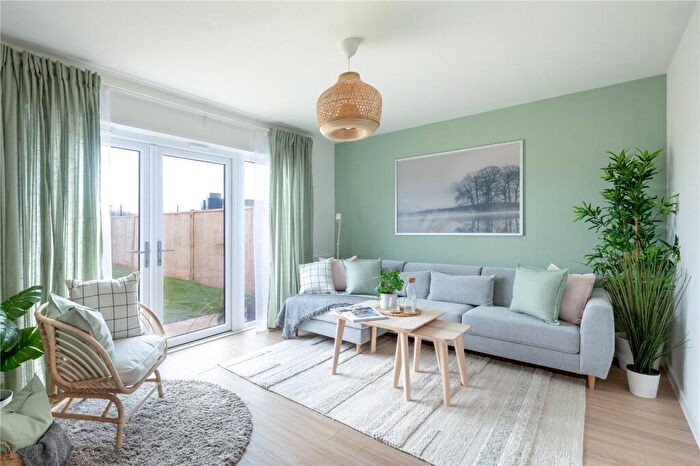 3 Bedroom Semi-Detached House To Rent In Andrew Cairns Drive, Littlehampton, West Sussex, BN17