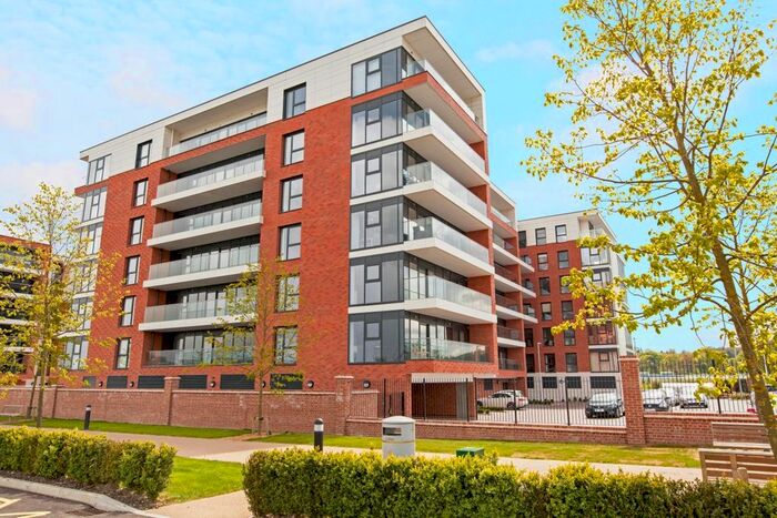 1 Bedroom Flat To Rent In Kingman Way, Newbury, RG14