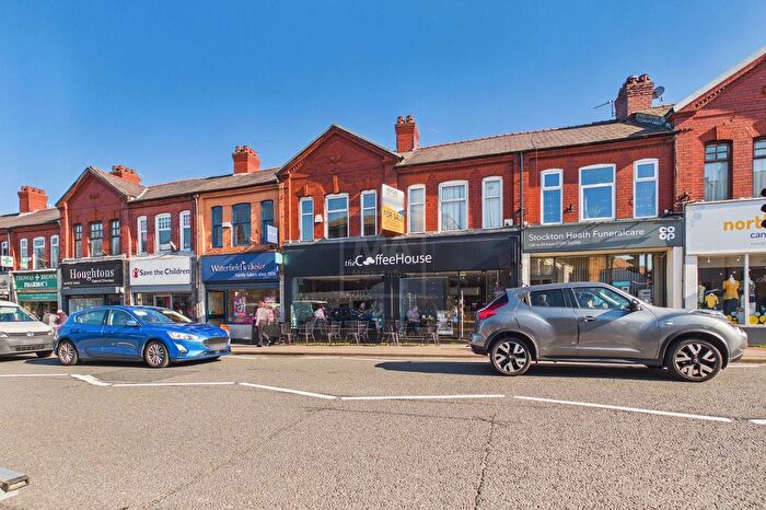 2 Bedroom Flat To Rent In London Road, Stockton Heath, WA4