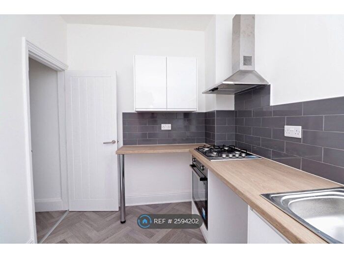 1 Bedroom Flat To Rent In Bentley Road, Doncaster, DN5
