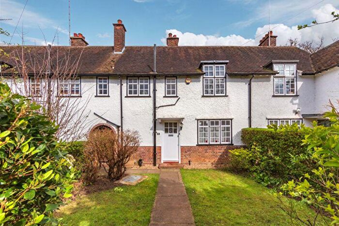 3 Bedroom Detached House For Sale In Denman Drive North, Hampstead Garden Suburb, NW11