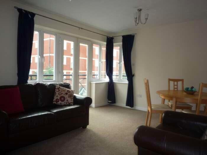 2 Bedroom Apartment To Rent In Neptune Square, Ipswich, IP4