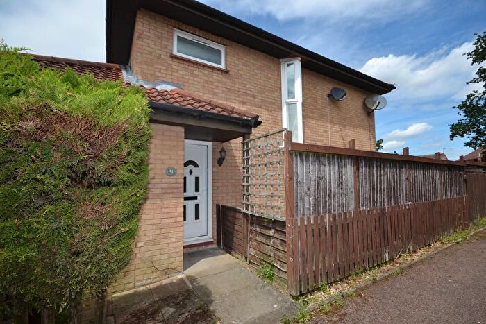 3 Bedroom Detached House To Rent In Kensington Drive, Great Holm, Milton Keynes, Buckinghamshire, MK8