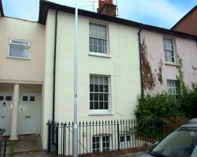 1 Bedroom Apartment To Rent In Baker Street, Reading, Berkshire, RG1