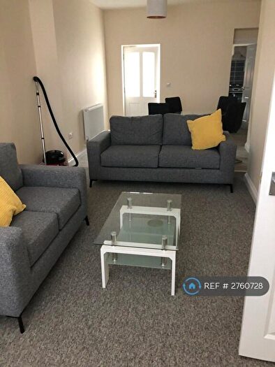 4 Bedroom Semi Detached House To Rent In Stoke Lane, Westbury-On-Trym, Bristol, BS9