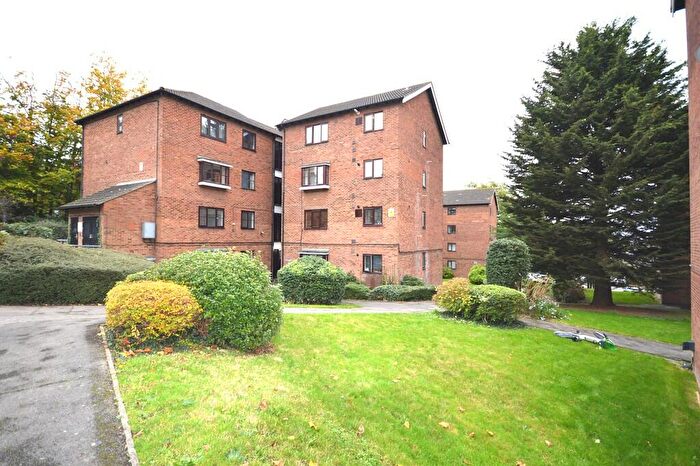 2 Bedroom Flat For Sale In Hawarden Hill, Dollis Hill Lane, NW2