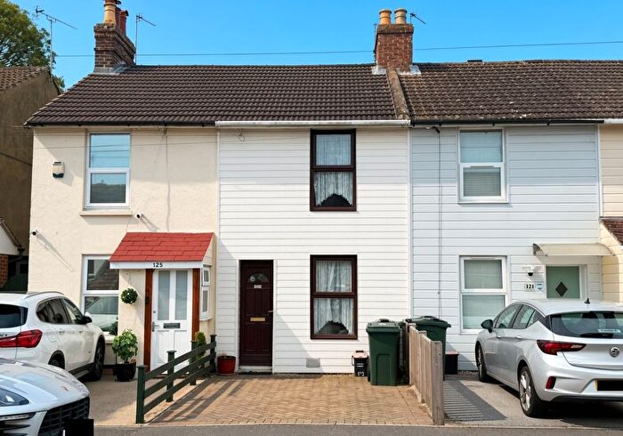 3 Bedroom Terraced House For Sale In Cudworth Road, Willesborough, Ashford, Kent, TN24