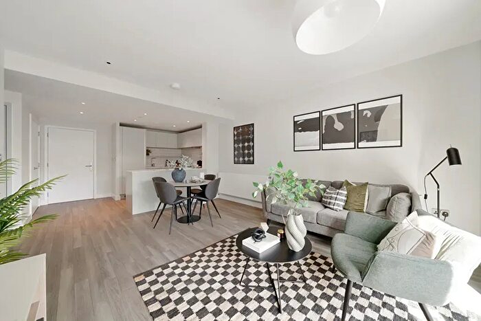 2 Bedroom Flat To Rent In Olympic Way, Wembley, HA9