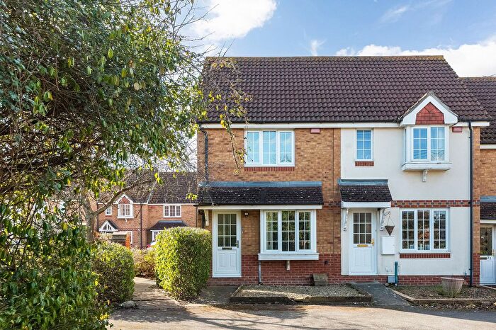 2 Bedroom End Terrace House For Sale In Medlock Grove, Didcot, OX11