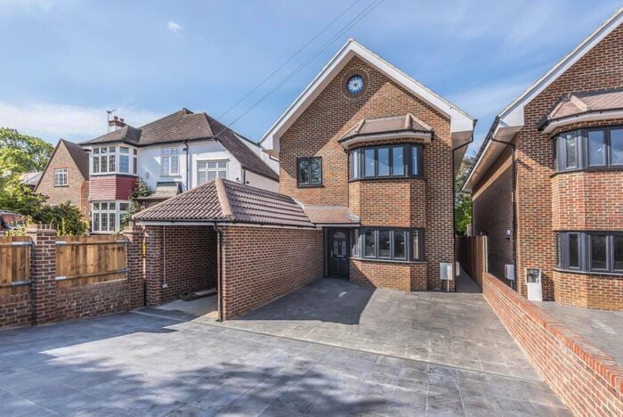 5 Bedroom House To Rent In South Eden Park Road, Beckenham, BR3