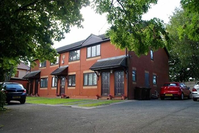 2 Bedroom Flat To Rent In Patrick House, Cannock, WS11