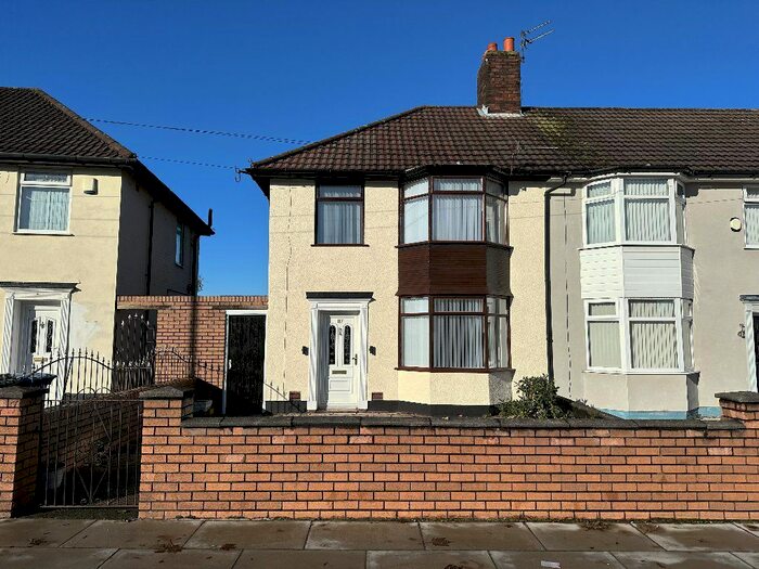 3 Bedroom Town House To Rent In Page Moss Lane, Liverpool, L14