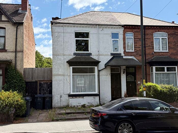 3 Bedroom Semi-Detached House For Sale In Gravelly Lane, Birmingham, B23
