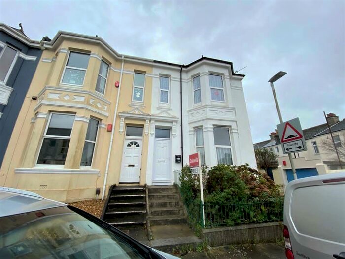 2 Bedroom Flat To Rent In Glendower Road, Plymouth, PL3