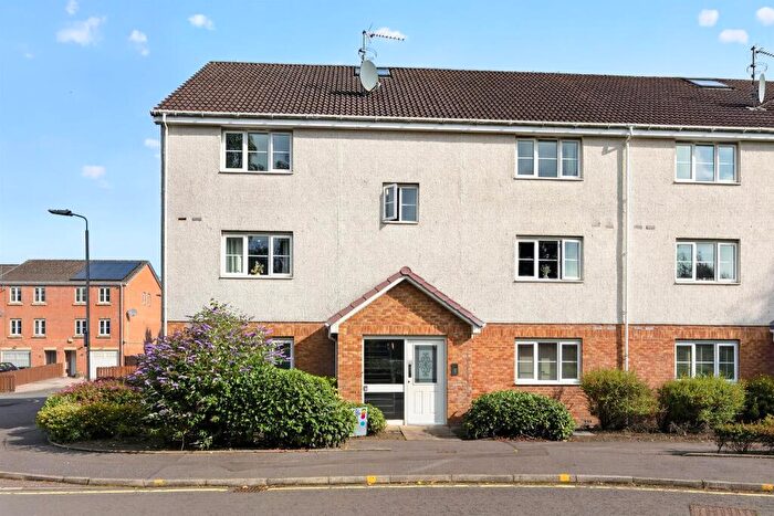 2 Bedroom Flat For Sale In Stirrat Crescent, Paisley, PA3