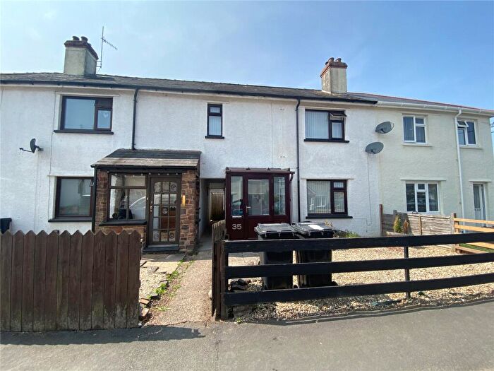 2 Bedroom Terraced House For Sale In King Street, Tiverton, Devon, EX16