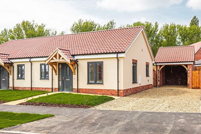 2 Bedroom Semi-Detached Bungalow For Sale In Superb Quality Bungalow With Solar Panels, Hales, NR14