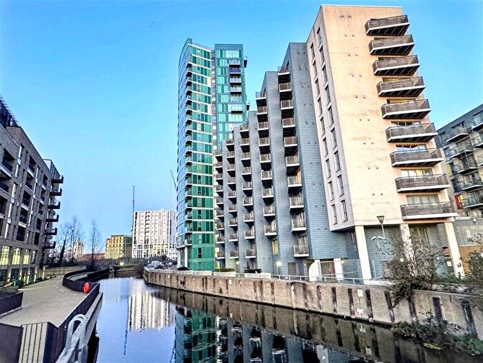 2 Bedroom Flat To Rent In George Hudson Tower, High Street, Stratford, E15