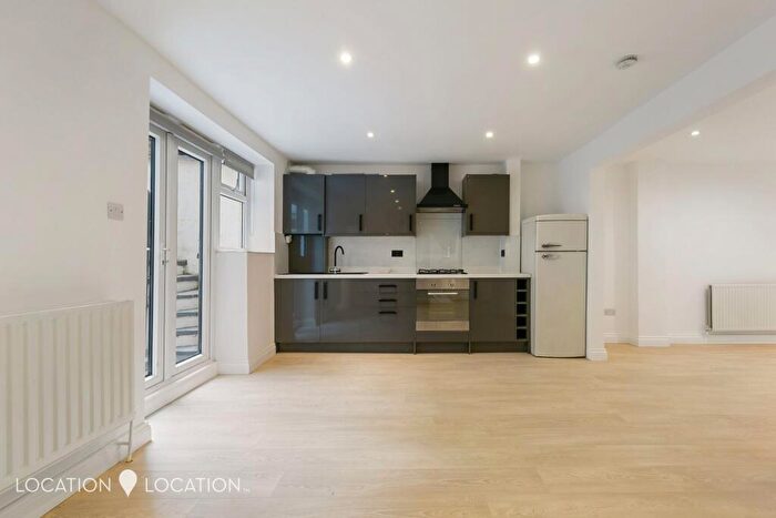 1 Bedroom Flat To Rent In Albion Parade, London, N16