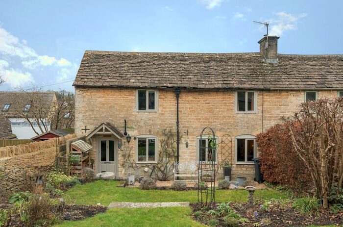 2 Bedroom Semi-Detached House For Sale In Star Lane, Avening, GL8