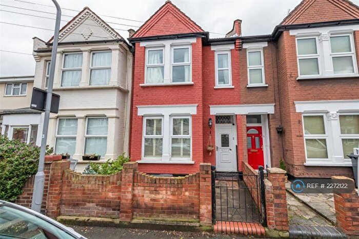 2 Bedroom Terraced House To Rent In Westward Road, London, E4