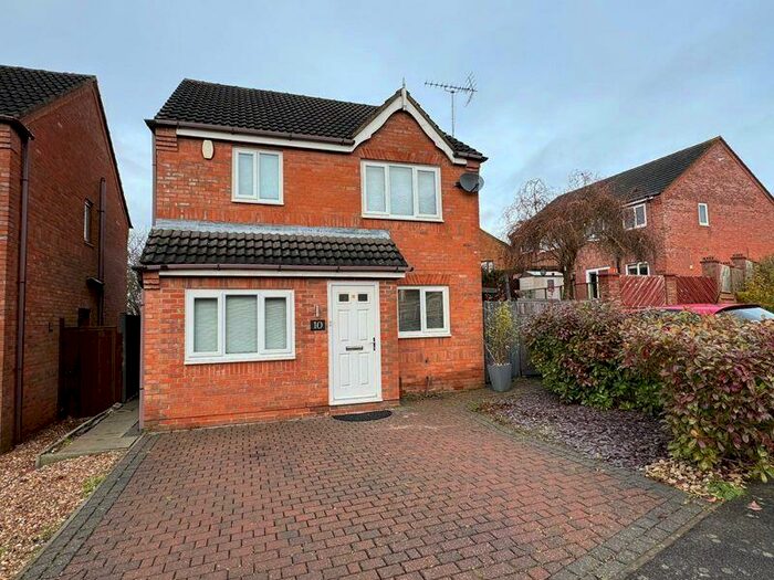 3 Bedroom Detached House To Rent In Home Farm Court, Swadlincote, DE11