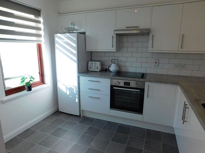 1 Bedroom Flat To Rent In Strawberry Bank Parade, City Centre, Aberdeen, AB11