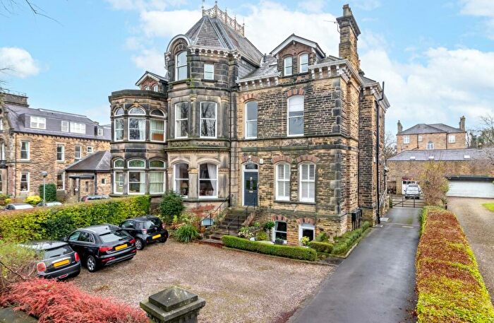 2 Bedroom Apartment For Sale In Otley Road, Harrogate, HG2