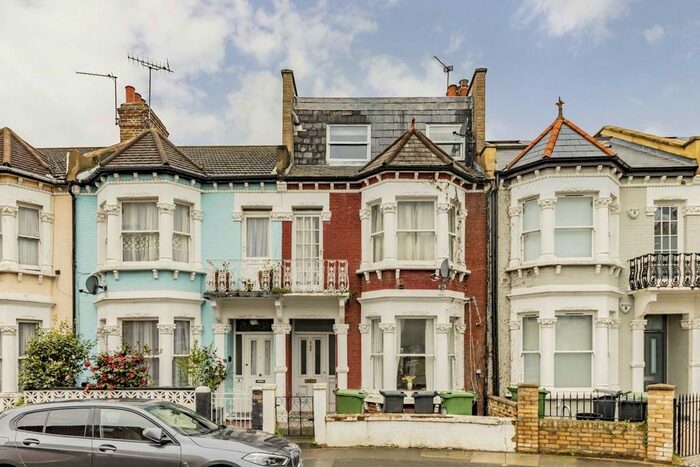 1 Bedroom Flat To Rent In Margravine Gardens, London, W6