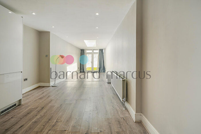 1 Bedroom Flat To Rent In Sussex Road, South Croydon, CR2