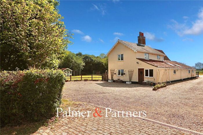 4 Bedroom Detached House For Sale In Helmingham Road, Otley, Ipswich, Suffolk, IP6