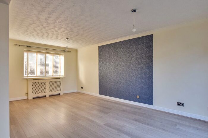 4 Bedroom Detached House For Sale In The Mead, Dunmow, CM6