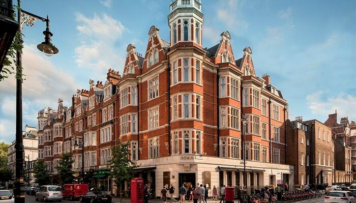 3 Bedroom Flat To Rent In Mayfair, Green Street, London, W1K