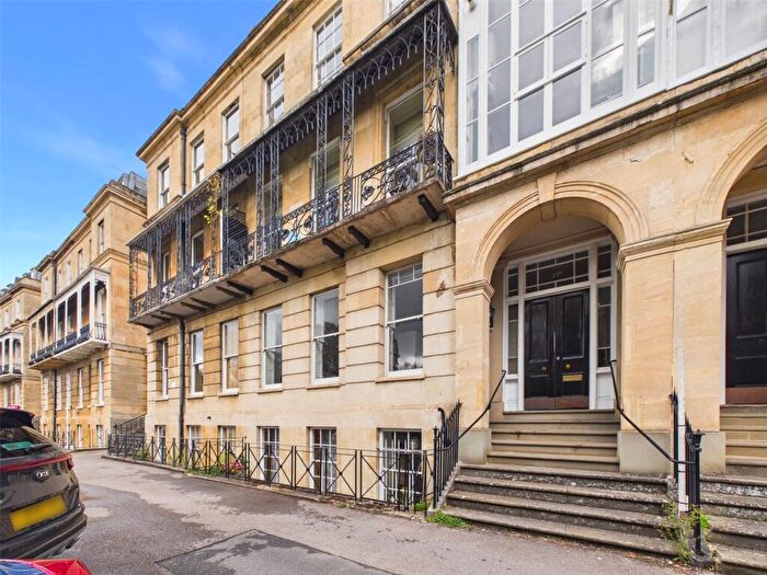 1 Bedroom Apartment For Sale In Lansdown Place, Cheltenham, Gloucestershire, GL50