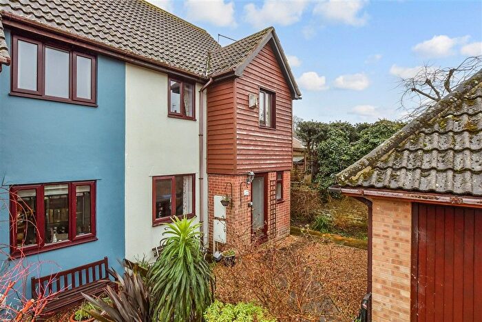 3 Bedroom Semi-Detached House For Sale In St. Margaret's Drive, Walmer, Deal, Kent, CT14