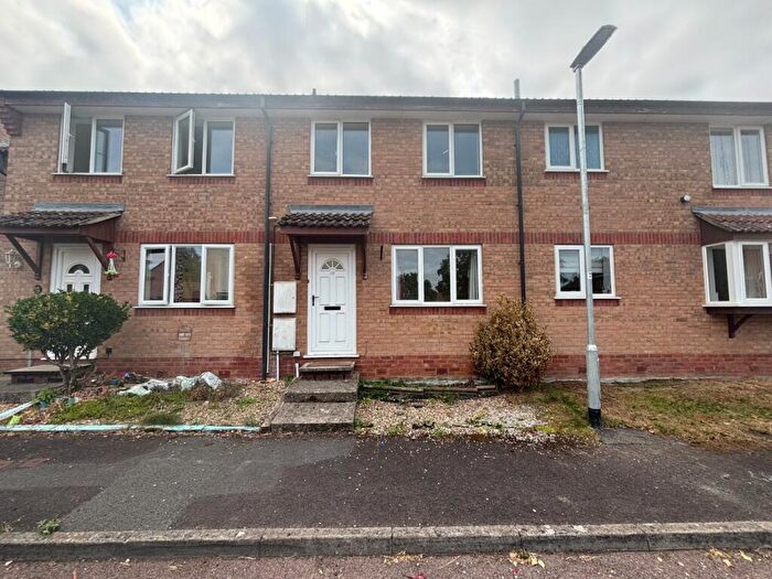 3 Bedroom Terraced House To Rent In Pendragon Park, Glastonbury, BA6