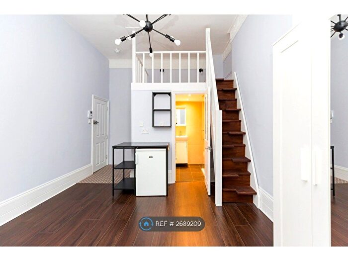 Studio To Rent In Fellows Road, London, NW3