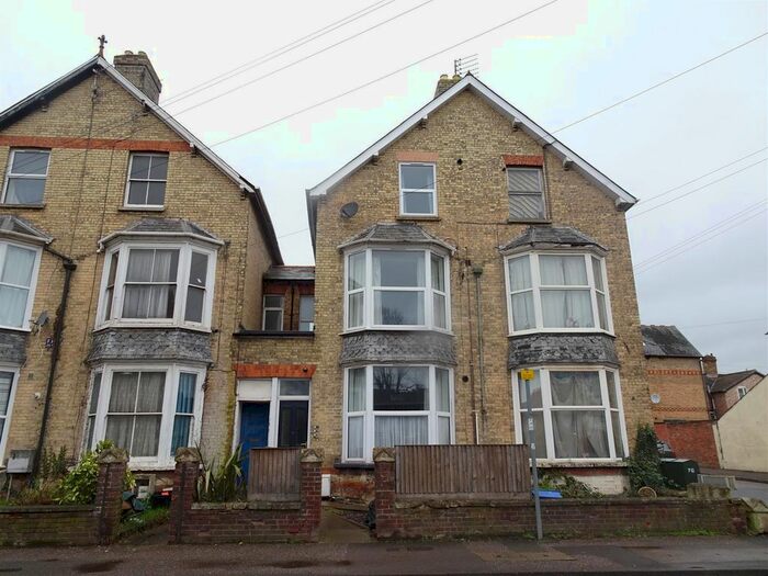1 Bedroom Flat To Rent In Cheddon Road, Taunton, TA2