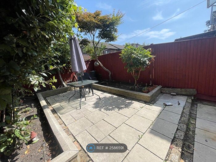 4 Bedroom Terraced House To Rent In Cumberland Road, London, E13