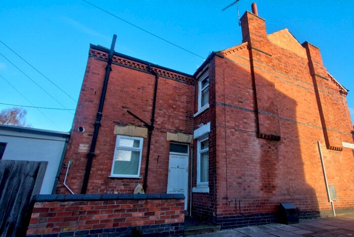2 Bedroom Terraced House To Rent In Clarendon Park Road, Clarendon Park, Leicester, LE2