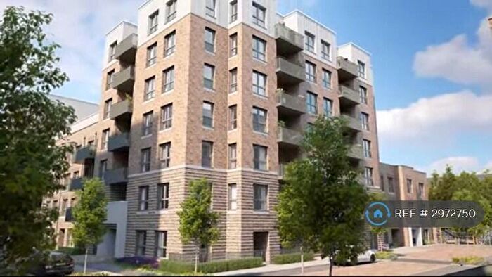 1 Bedroom Flat To Rent In Rowan House, London, N14