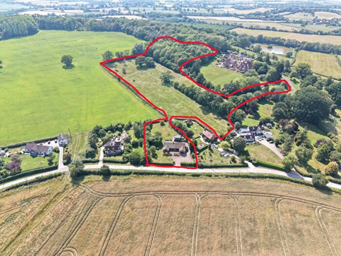 3 Bedroom Detached Bungalow For Sale In Wood Street, Bushley, Tewkesbury, GL20