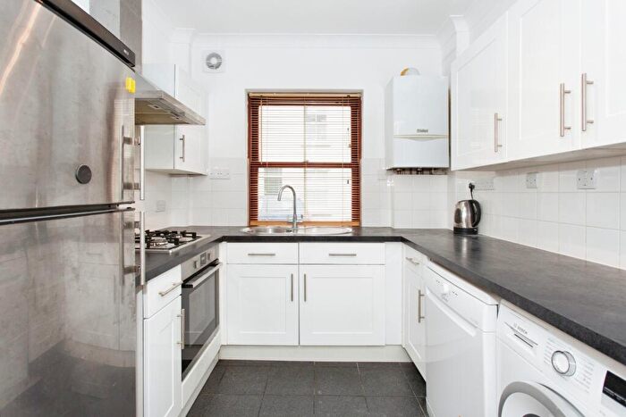 3 Bedroom House To Rent In York Terrace, Cambridge, CB1