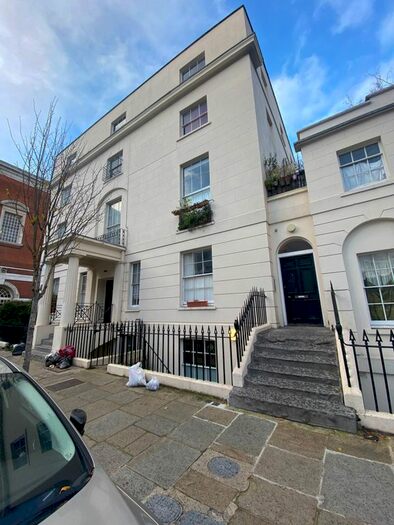 Studio To Rent In Burton Place, London, WC1H