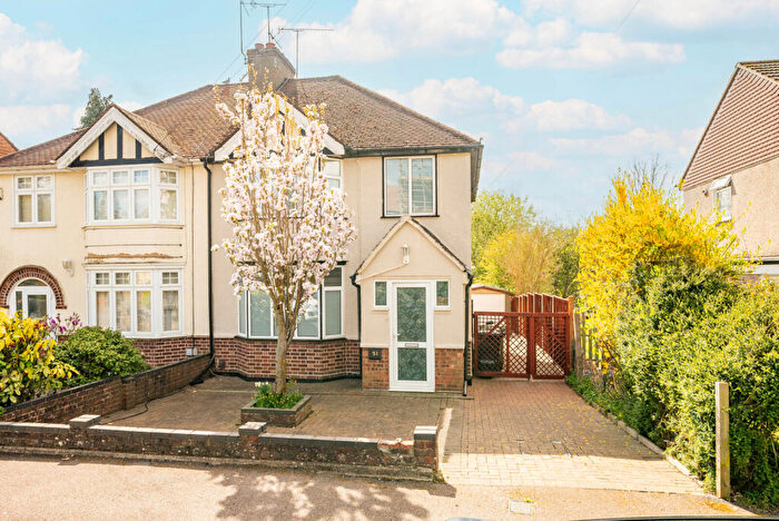 3 Bedroom Semi Detached House To Rent In Francis Avenue, St. Albans, Hertfordshire, AL3