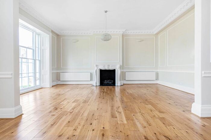 3 Bedroom Apartment To Rent In Marlborough Place London, NW8