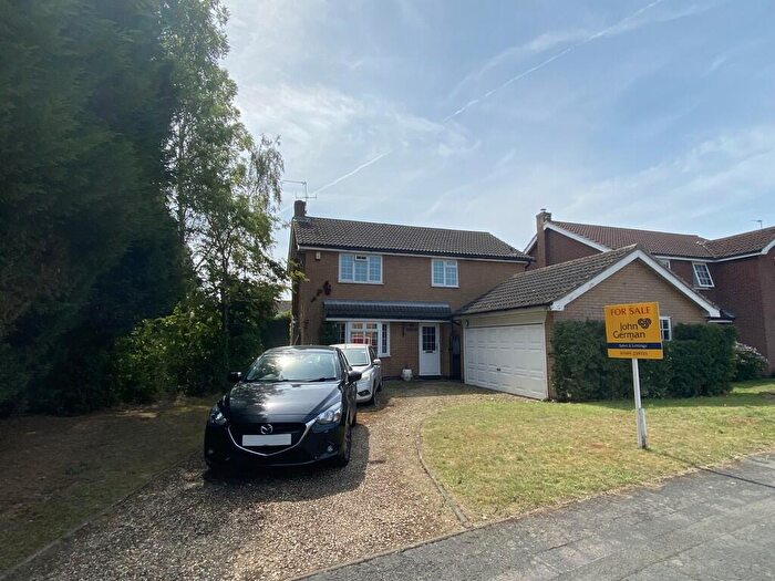 4 Bedroom Detached House For Sale In Montague Drive, Loughborough, LE11