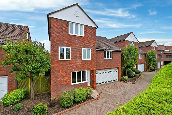 3 Bedroom Detached House To Rent In Straight Road, Old Windsor, Windsor, Berkshire, SL4