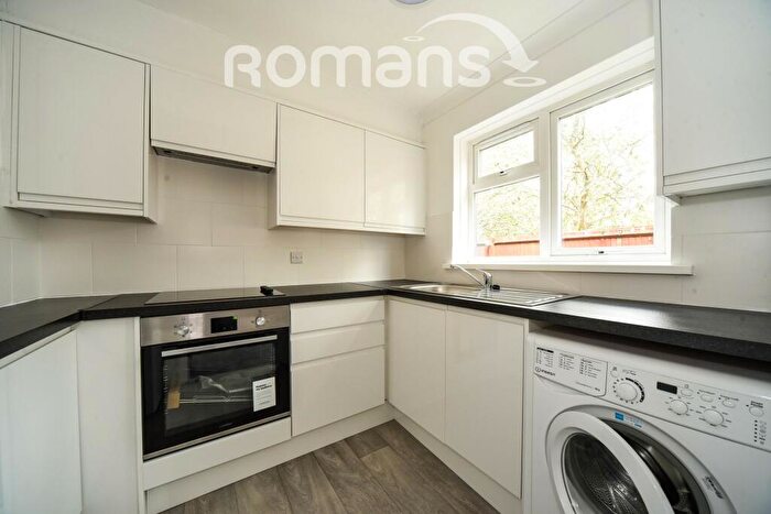 2 Bedroom Maisonette To Rent In Southwick Court, Forest Park, Bracknell, RG12