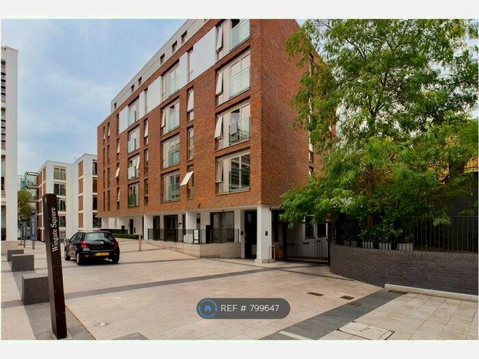 2 Bedroom Flat To Rent In Wingate Square, London, SW4
